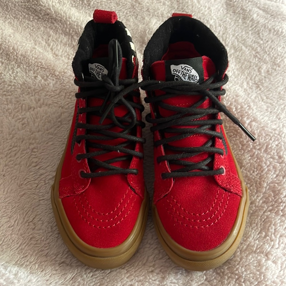 Brand new vans sneakers size 13.0
